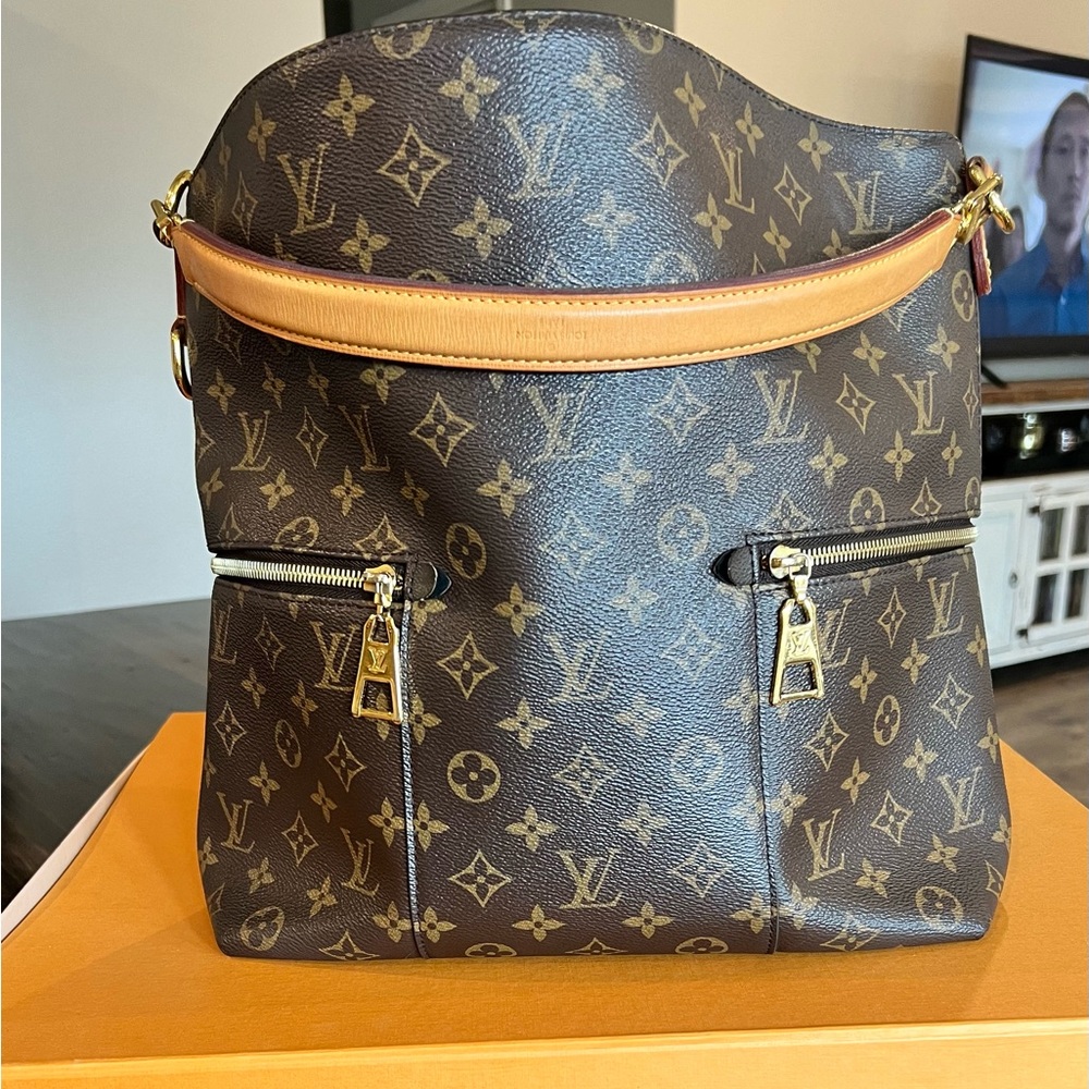 COPY - Louis Vuitton Melie hobo, excellent condition